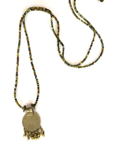 Collier Turquoises africaine pendentif pièce indienne argenté