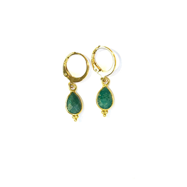 Boucles d'oreilles gouttes Émeraudes serties