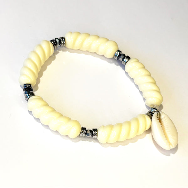 Bracelet écru perles et hématite argent