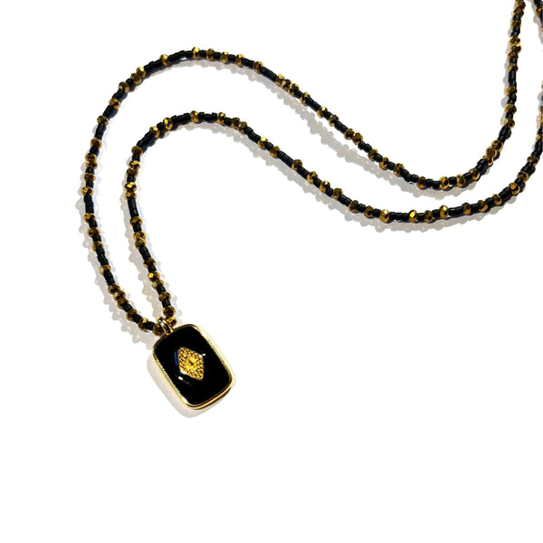Collier miyuki noir perles de verre doré pendentif doré or fin