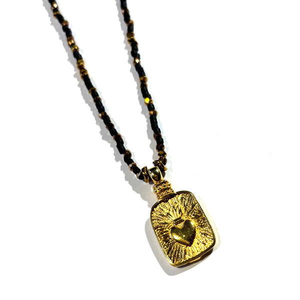 Collier miyuki noir perles de verre doré pendentif ex voto