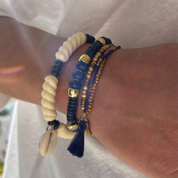 Bracelet écru, marine et hématite