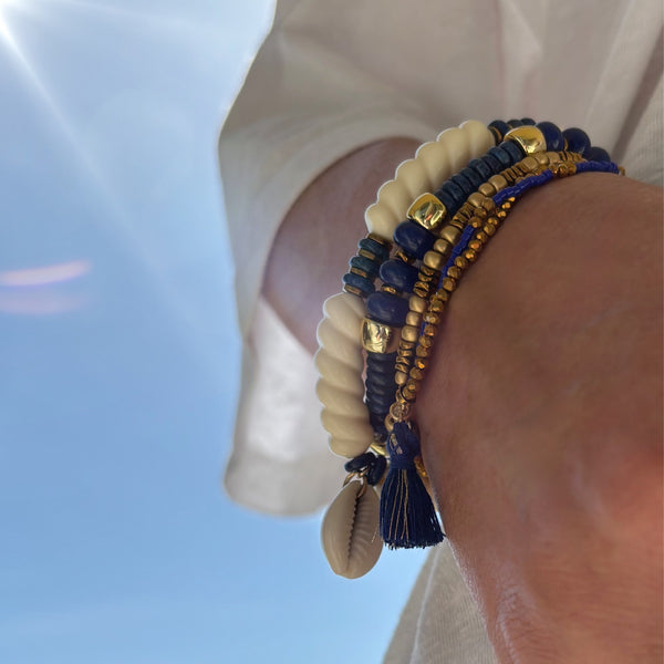 Bracelet écru, marine et hématite