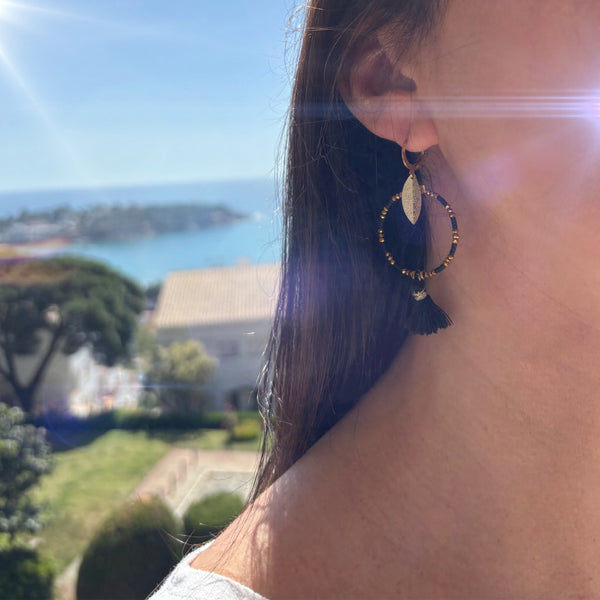 Boucles d'oreilles Pompon noir