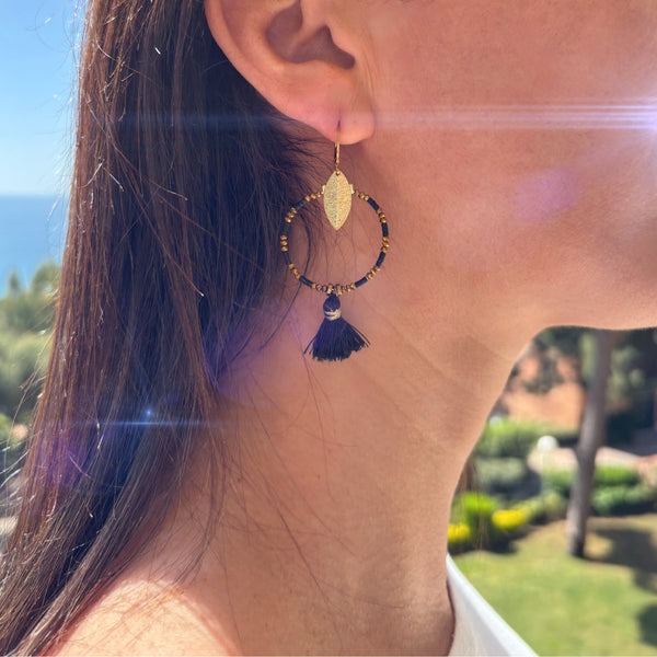 Boucles d'oreilles Pompon noir