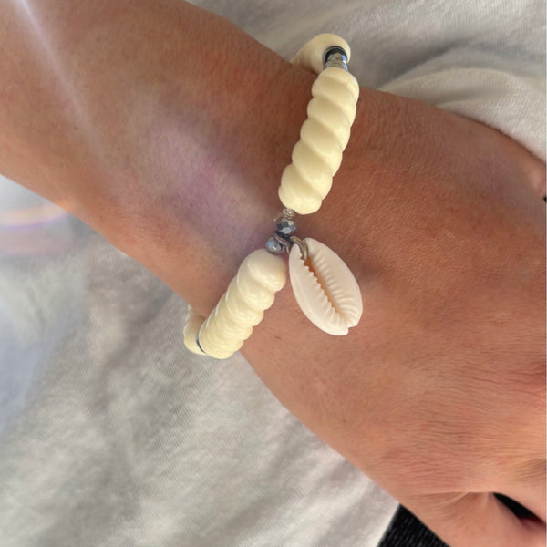 Bracelet écru perles et hématite argent