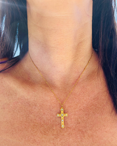 Collier Croix doré et strass