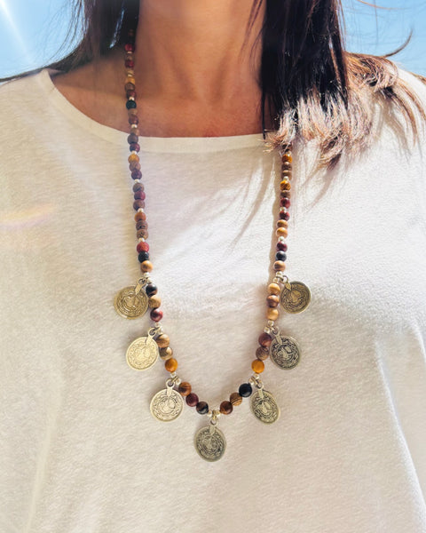 Collier perles de buddha et pieces ethnique argenté