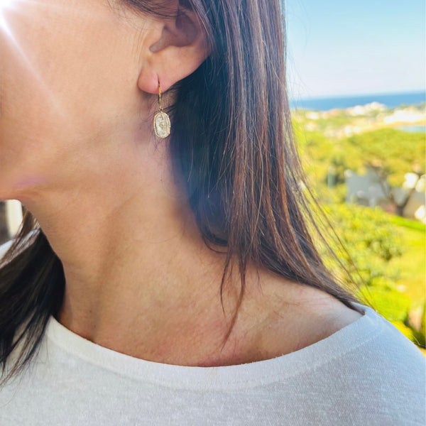 Boucles d'oreilles médaille ovale Feldspath